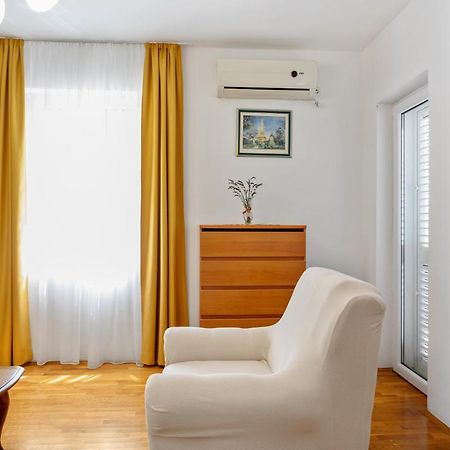 Golden Cape Apartments Bol Luaran gambar